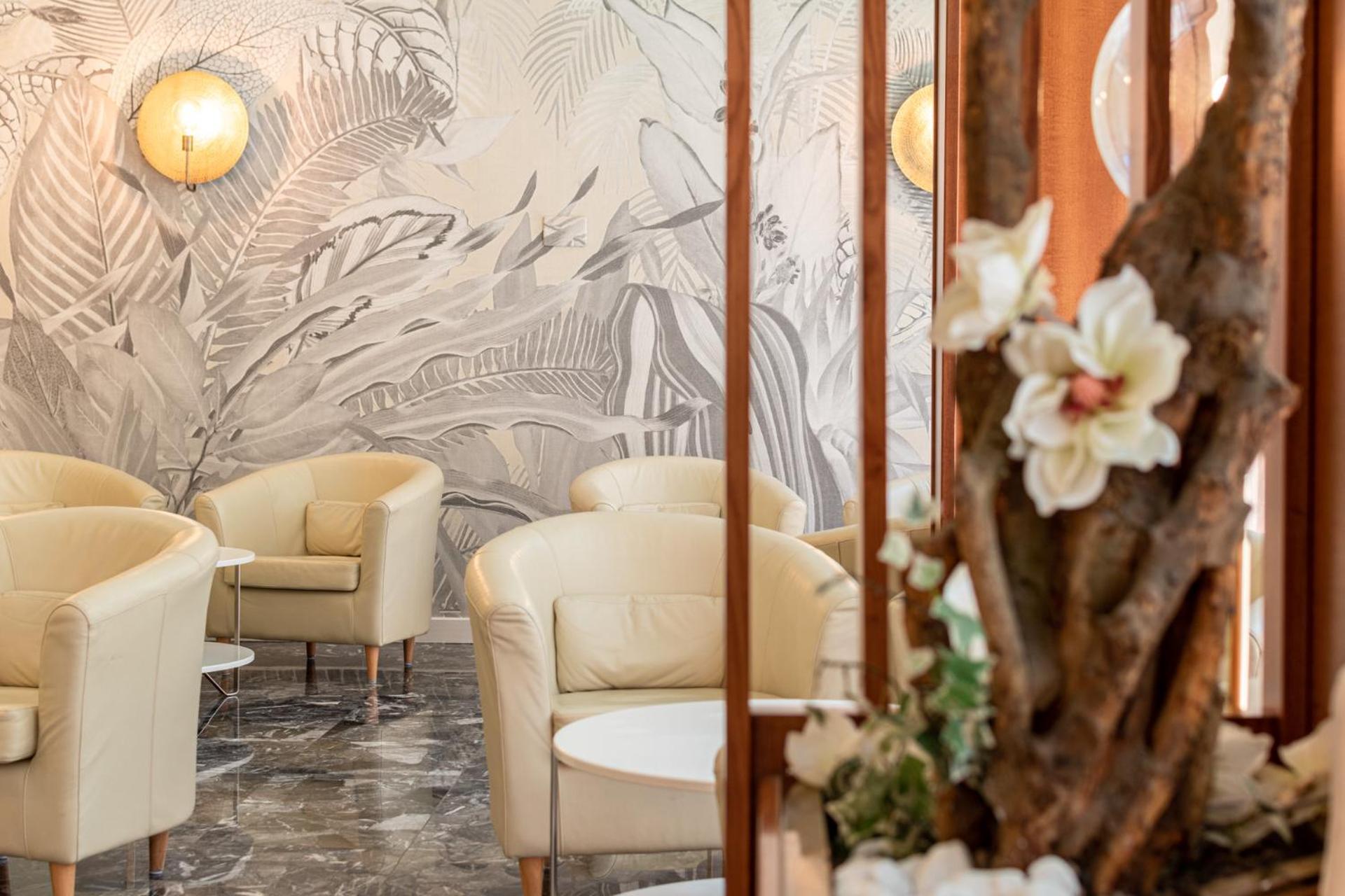 Continental B&B City Hotel ビビオーネ エクステリア 写真