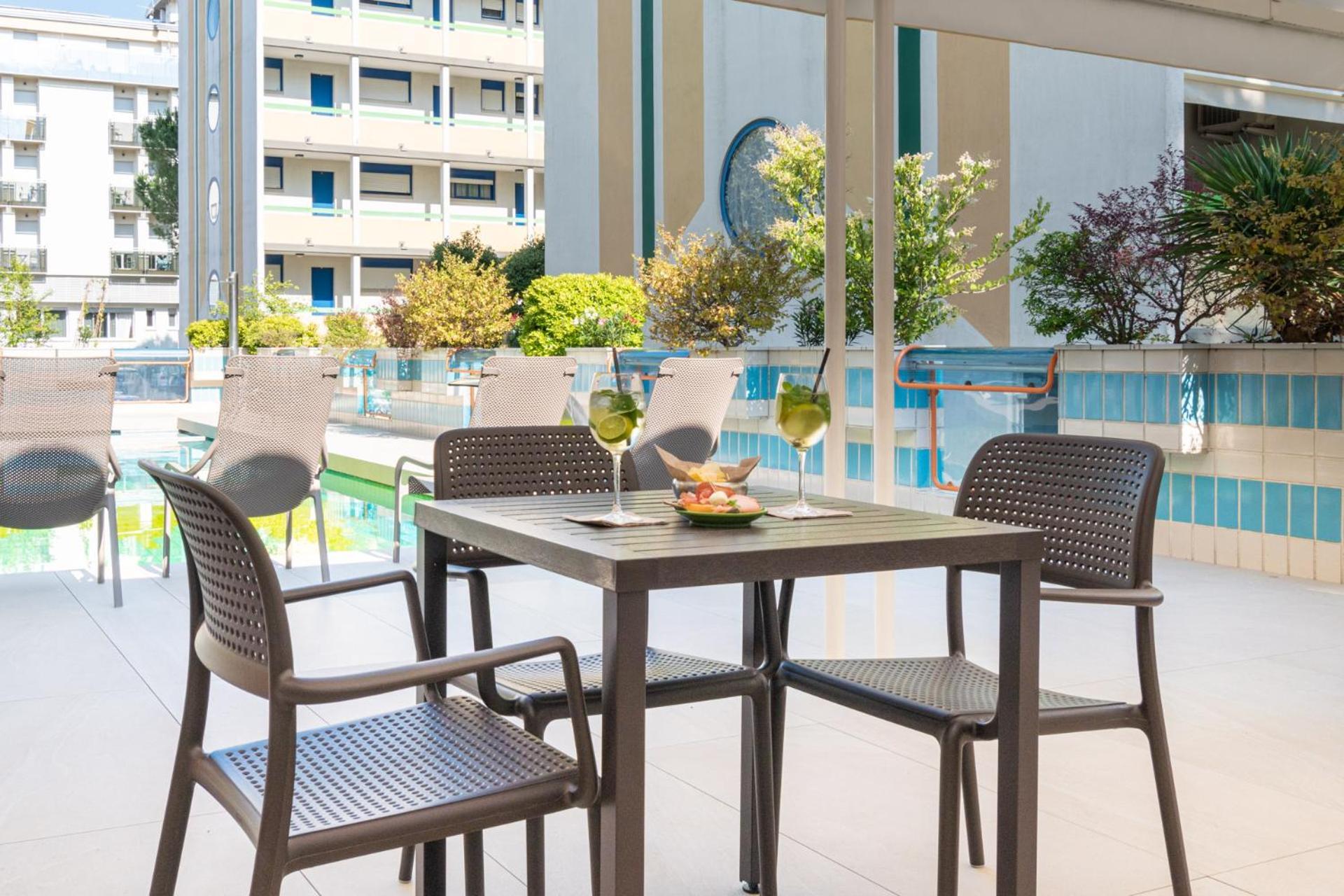 Continental B&B City Hotel ビビオーネ エクステリア 写真